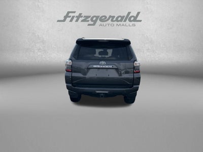 2020 Toyota 4RUNNER SR5