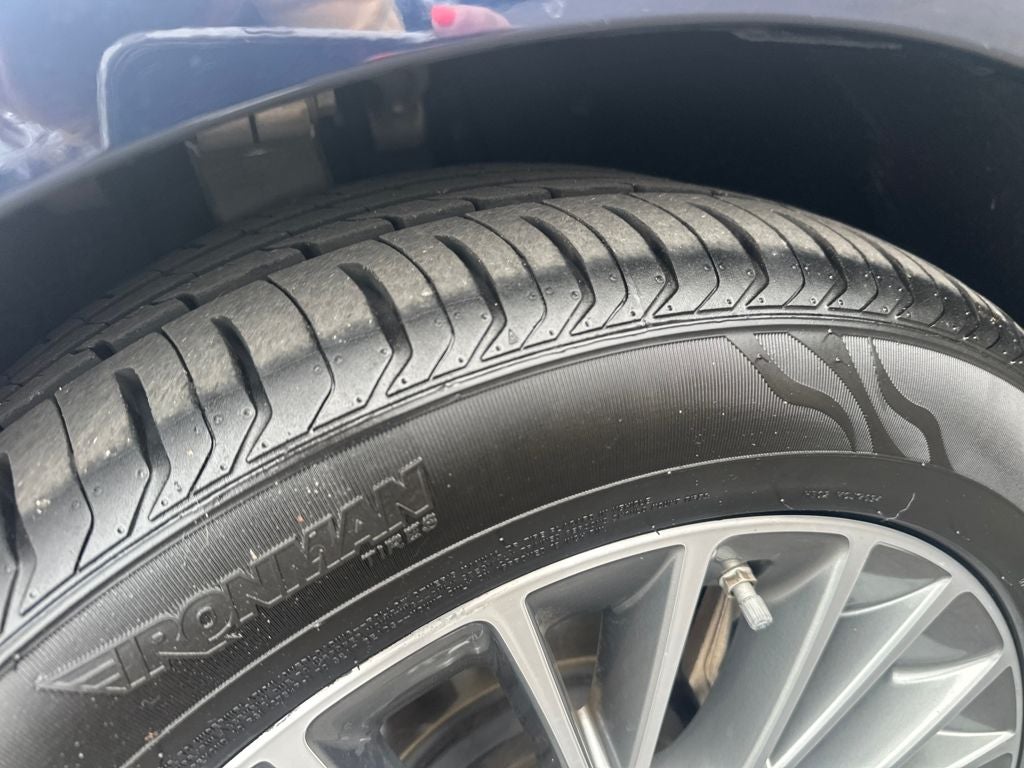 2023 Genesis G80 2.5T