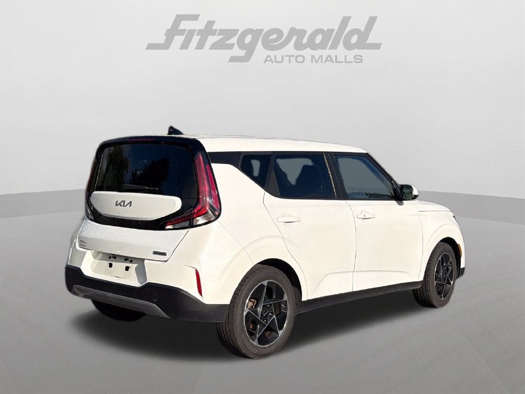 2024 Kia Soul EX