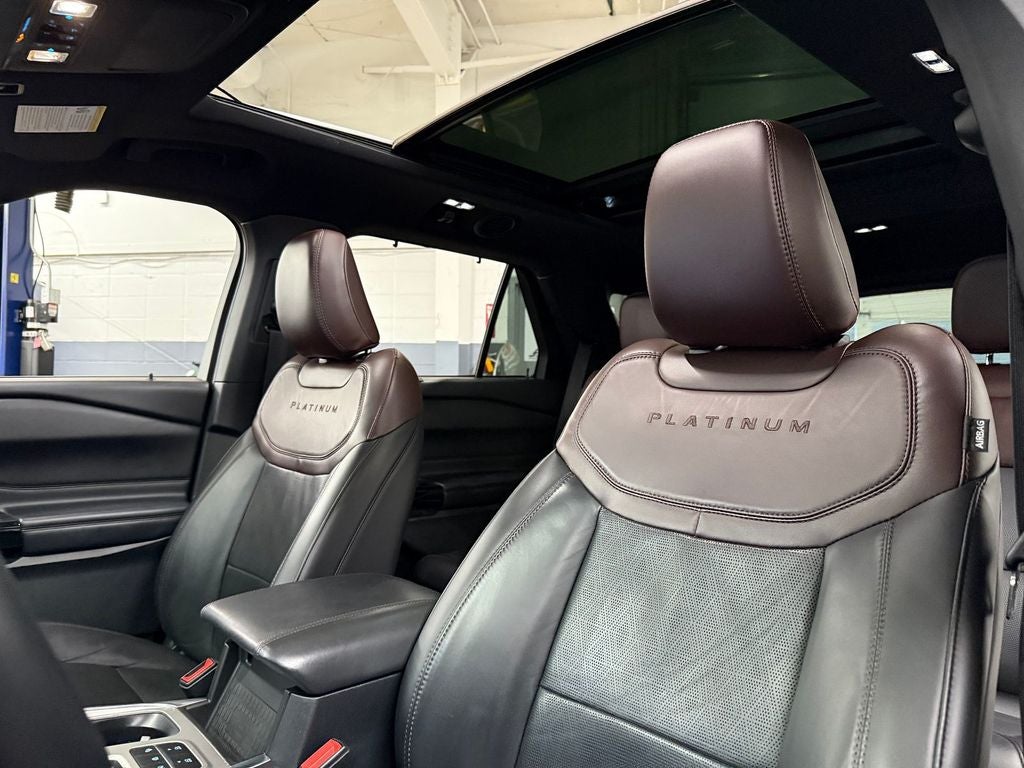 2021 Ford Explorer Platinum