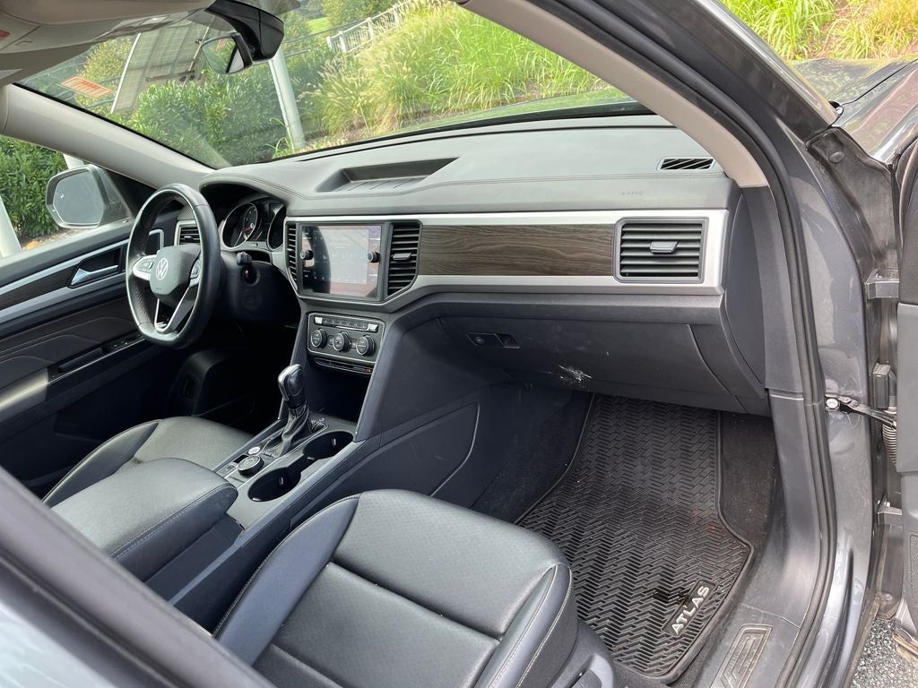 2021 Volkswagen Atlas 3.6L V6 SE w/Technology