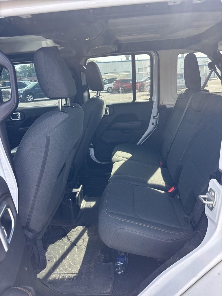 2024 Jeep Wrangler 4-Door Sahara 4x4