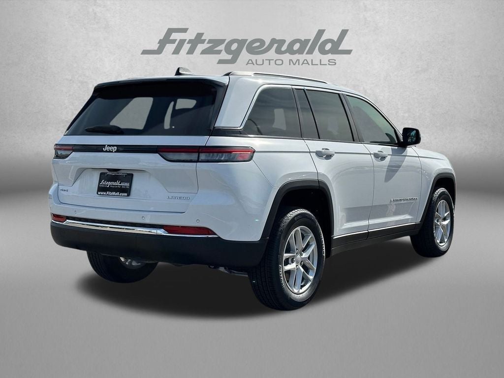 2025 Jeep Grand Cherokee GRAND CHEROKEE LAREDO X 4X4