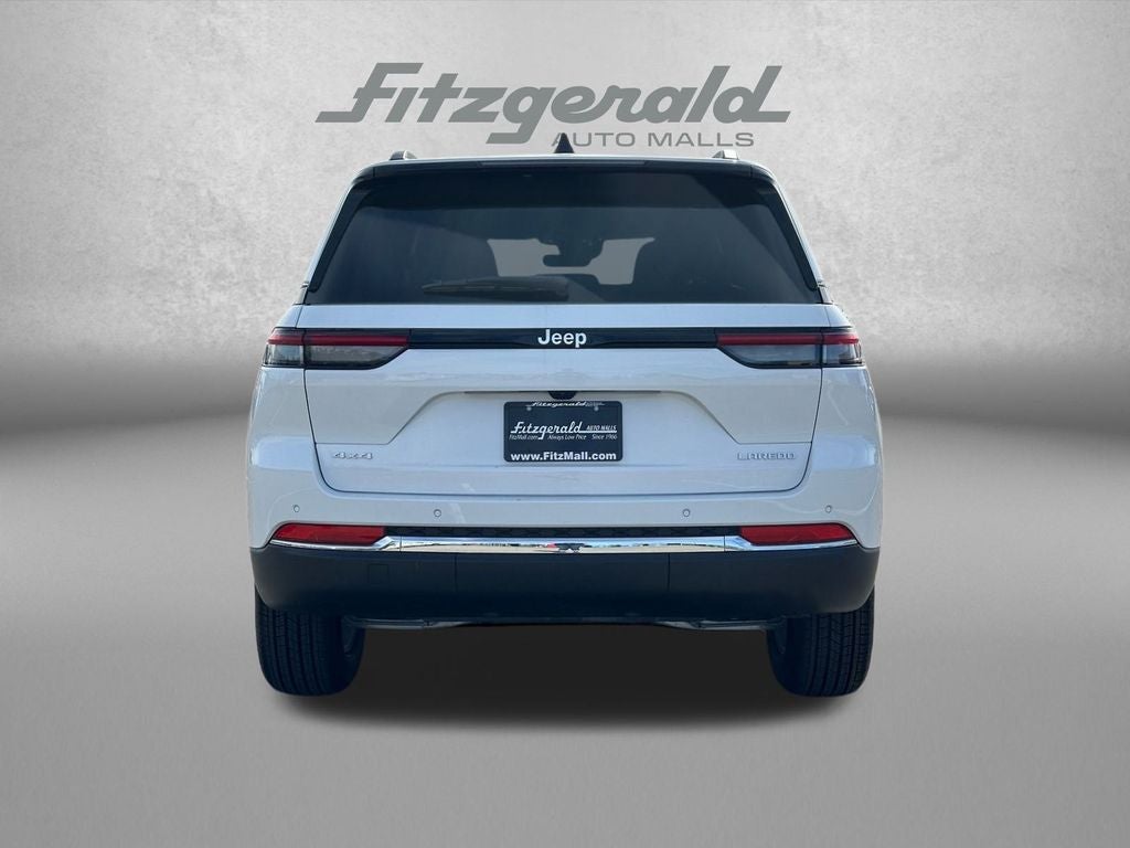 2025 Jeep Grand Cherokee GRAND CHEROKEE LAREDO X 4X4