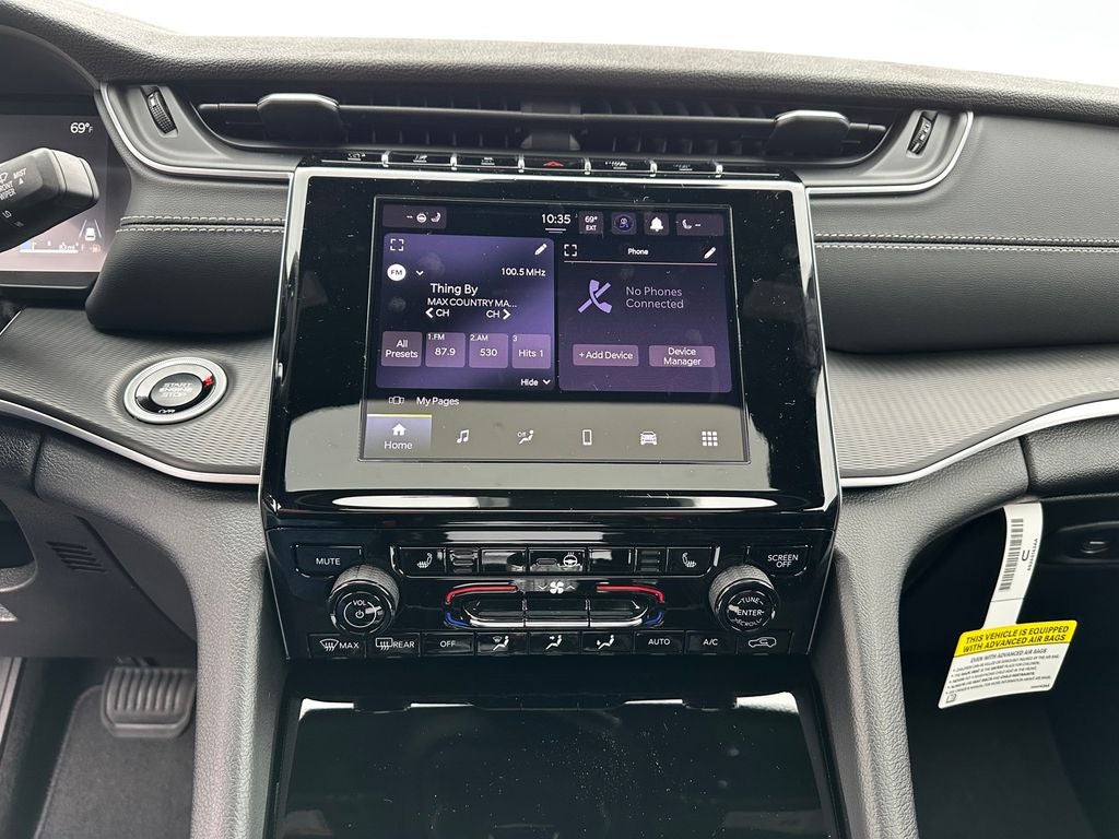 2025 Jeep Grand Cherokee GRAND CHEROKEE LAREDO X 4X4