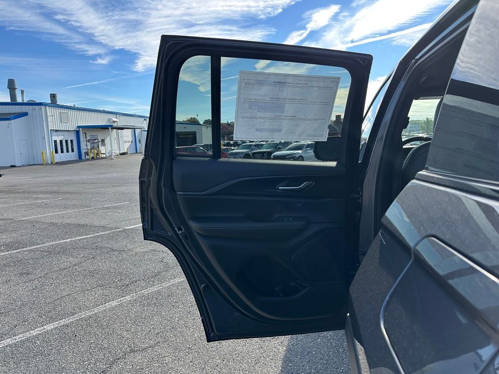 2025 Jeep Grand Cherokee GRAND CHEROKEE ALTITUDE X 4X4