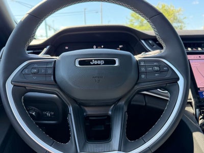 2027 Jeep Grand Cherokee Laredo X