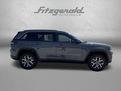 2027 Jeep Grand Cherokee Laredo X