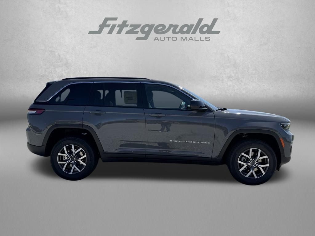 2027 Jeep Grand Cherokee Laredo X