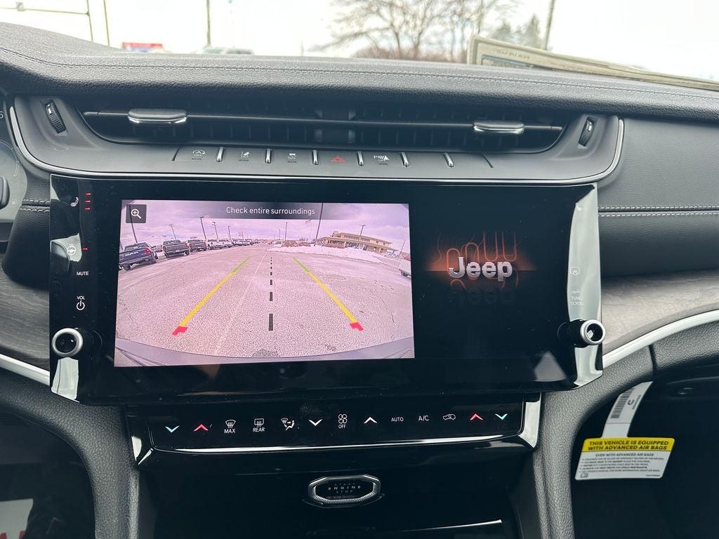 2026 Jeep Grand Cherokee GRAND CHEROKEE LAREDO ALTITUDE 4X4