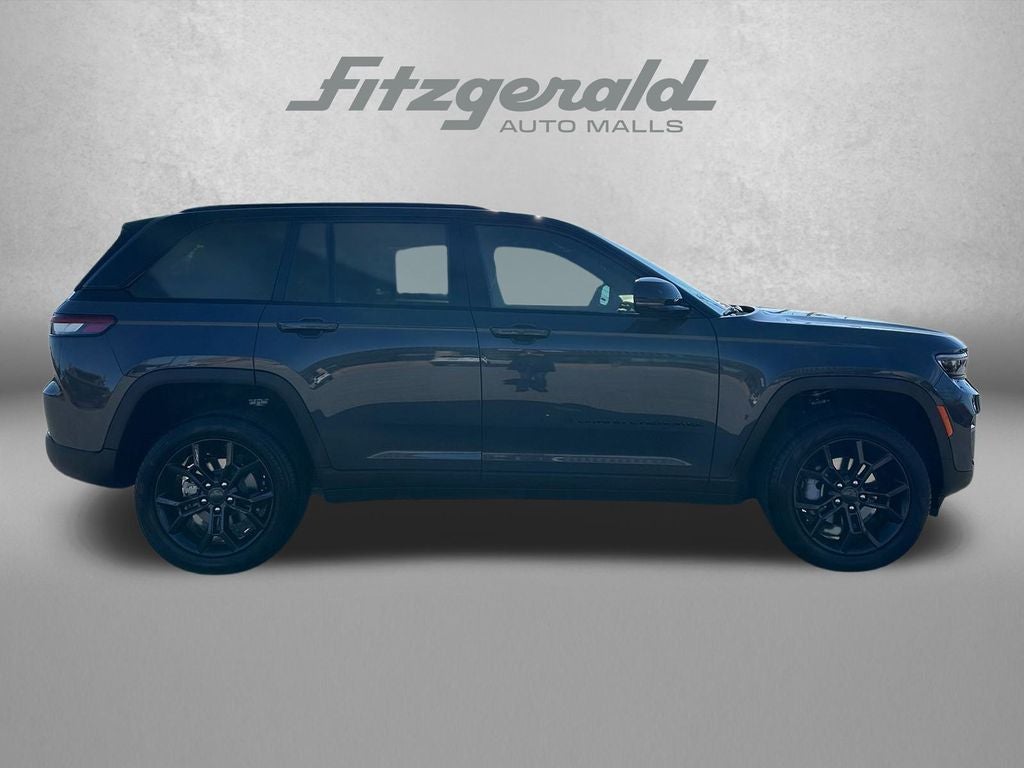 2025 Jeep Grand Cherokee GRAND CHEROKEE LIMITED 4X4