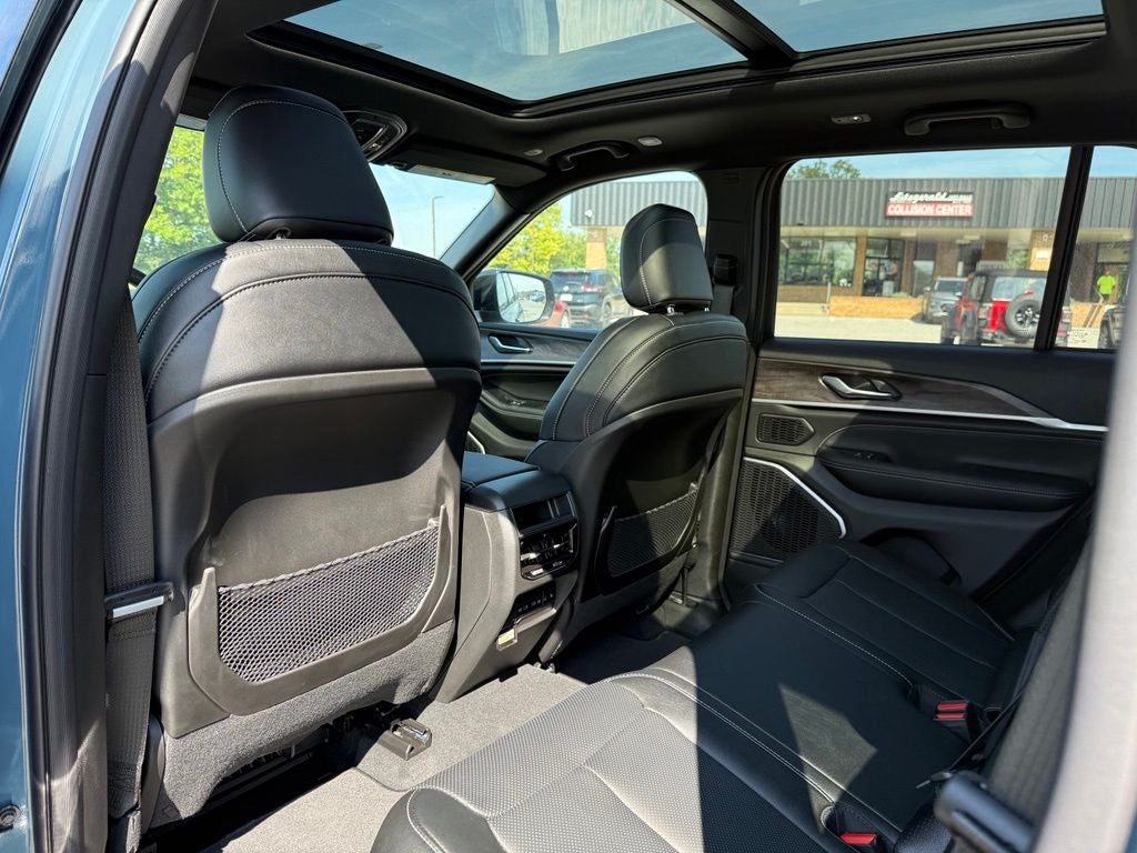 2026 Jeep Grand Cherokee Limited Reserve 4x4