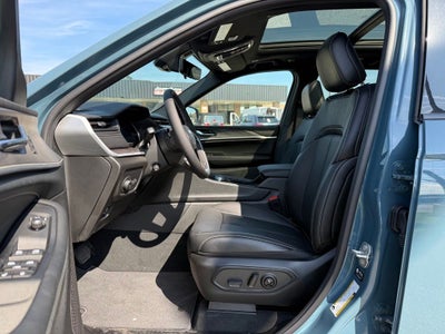 2026 Jeep Grand Cherokee Limited Reserve 4x4