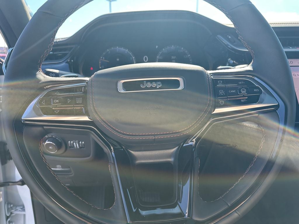 2026 Jeep Grand Cherokee GRAND CHEROKEE SUMMIT 4X4