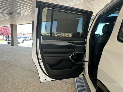 2026 Jeep Grand Wagoneer GRAND WAGONEER LIMITED RESERVE 4X4