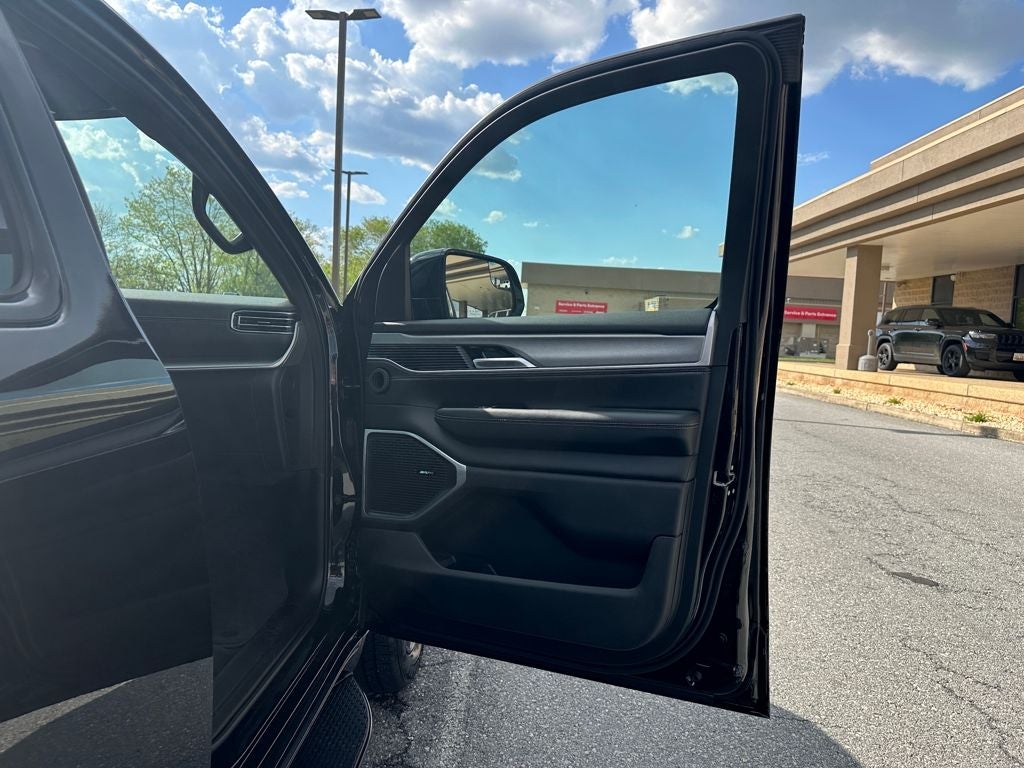 2026 Jeep Grand Wagoneer GRAND WAGONEER LIMITED ALTITUDE 4X4