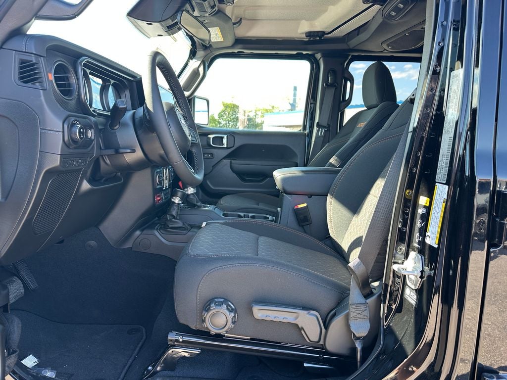 2026 Jeep Gladiator GLADIATOR MOJAVE 4X4