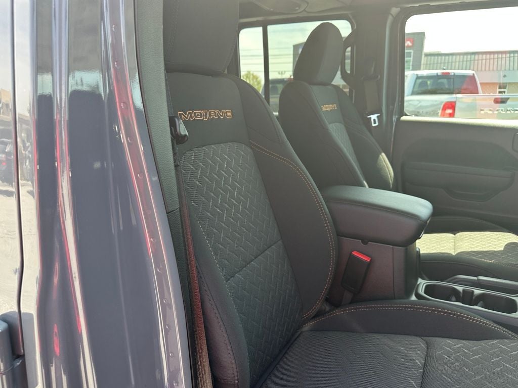 2026 Jeep Gladiator GLADIATOR MOJAVE 4X4