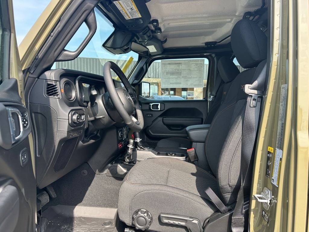 2026 Jeep Gladiator GLADIATOR MOJAVE 4X4