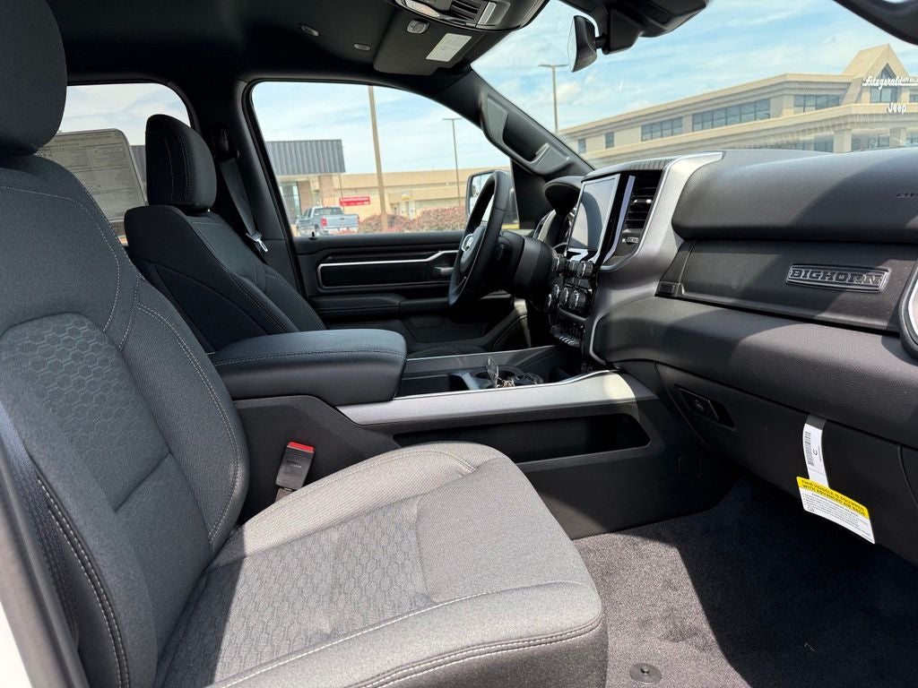 2026 RAM 1500 Big Horn Crew Cab 4x4 5'7' Box