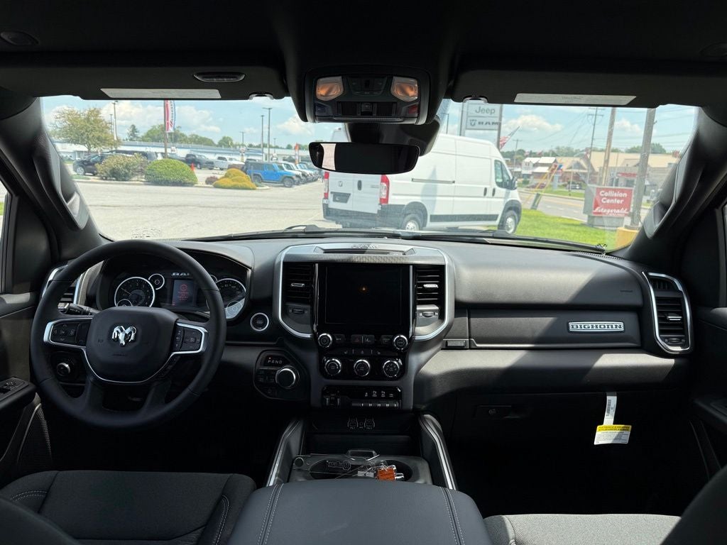 2026 RAM 1500 Big Horn Crew Cab 4x4 5'7' Box