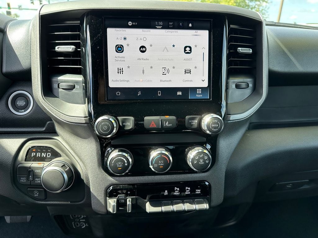 2026 RAM Ram 1500 RAM 1500 TRADESMAN CREW CAB 4X4 5'7' BOX