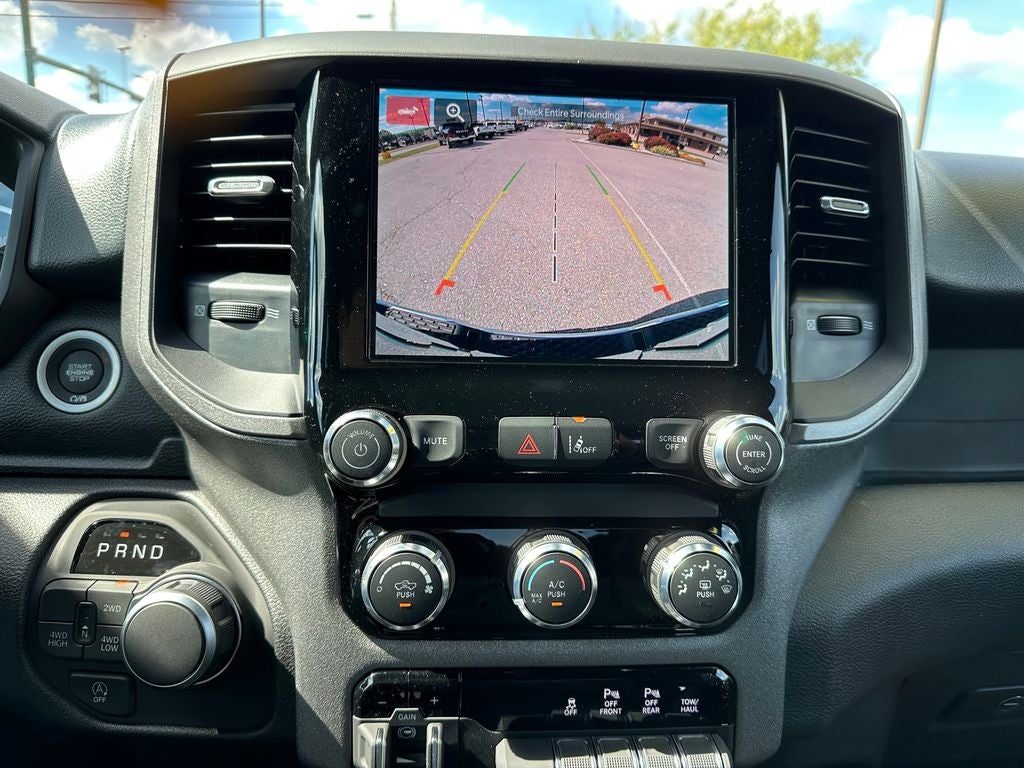 2026 RAM Ram 1500 RAM 1500 TRADESMAN CREW CAB 4X4 5'7' BOX