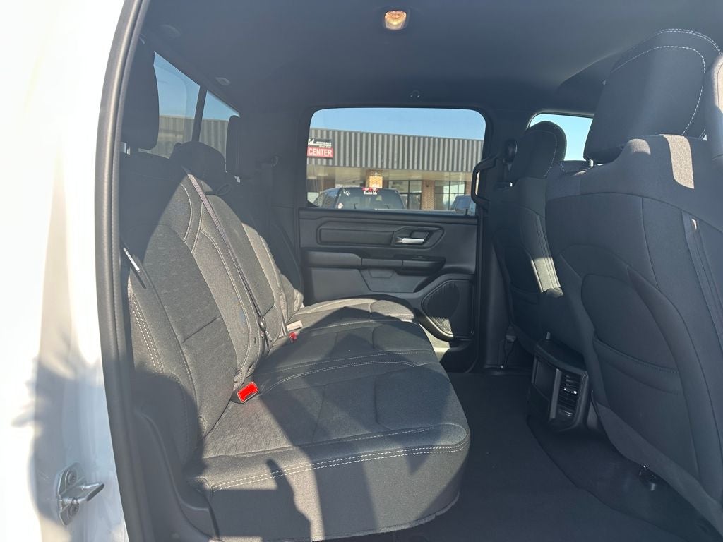 2026 RAM Ram 1500 RAM 1500 TRADESMAN CREW CAB 4X4 5'7' BOX