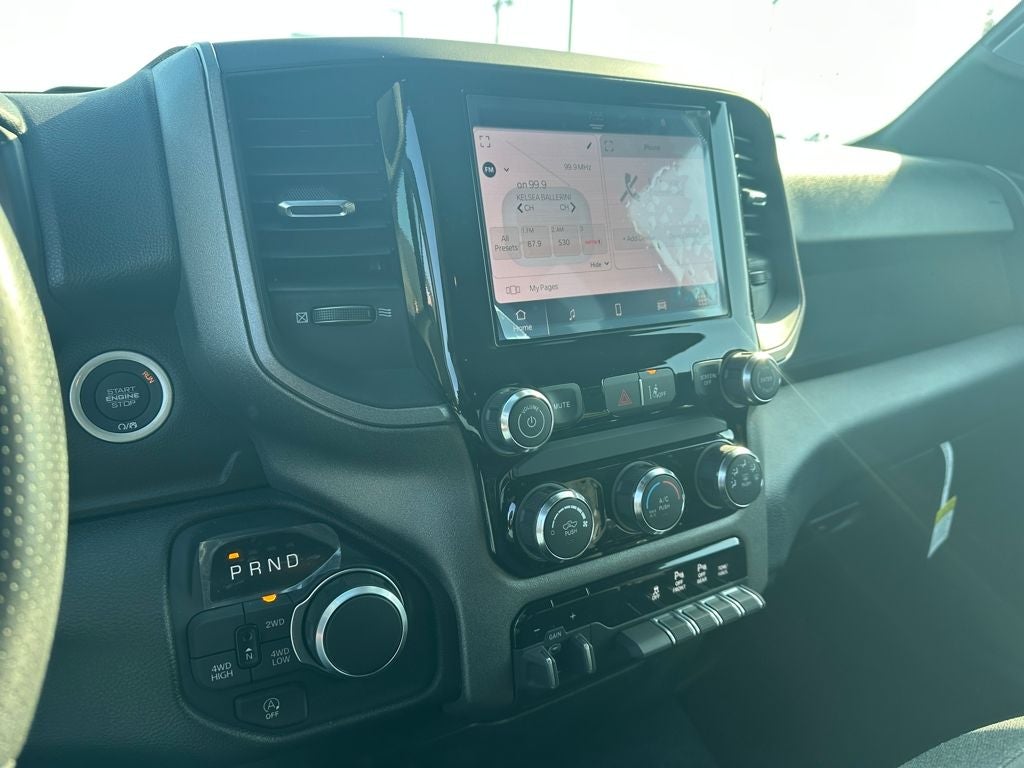 2026 RAM Ram 1500 RAM 1500 TRADESMAN CREW CAB 4X4 5'7' BOX