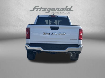 2026 RAM Ram 1500 RAM 1500 TRADESMAN CREW CAB 4X4 5'7' BOX