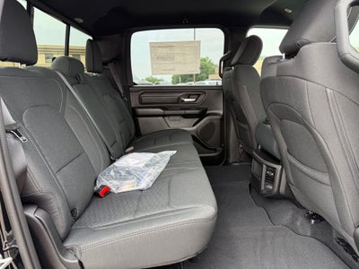 2026 RAM Ram 1500 RAM 1500 EXPRESS CREW CAB 4X4 6'4' BOX