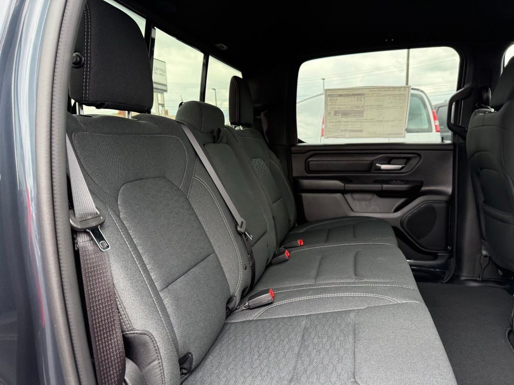 2026 RAM Ram 1500 RAM 1500 EXPRESS CREW CAB 4X4 6'4' BOX