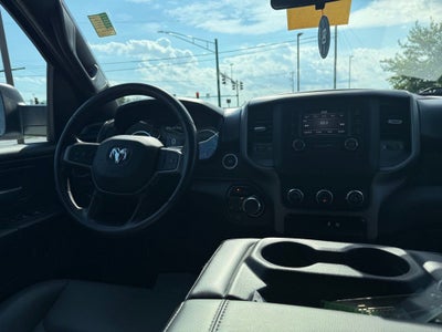 2023 RAM 1500 Tradesman Crew Cab 4x4 6'4' Box