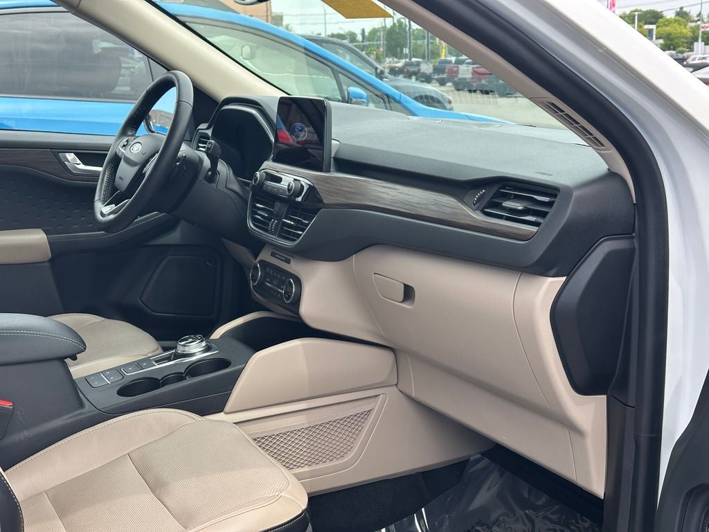 2020 Ford Escape Titanium