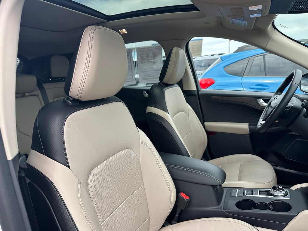 2020 Ford Escape Titanium