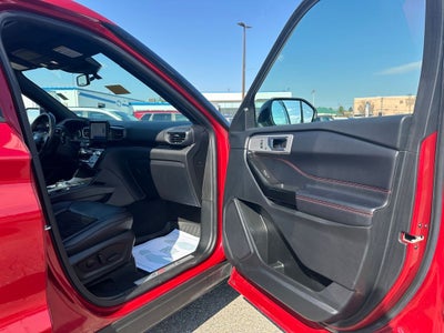 2022 Ford Explorer ST-Line