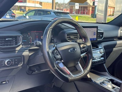 2022 Ford Explorer ST-Line