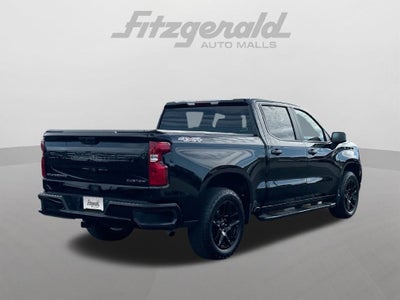 2023 Chevrolet Silverado 1500 4WD Crew Cab Short Bed Custom
