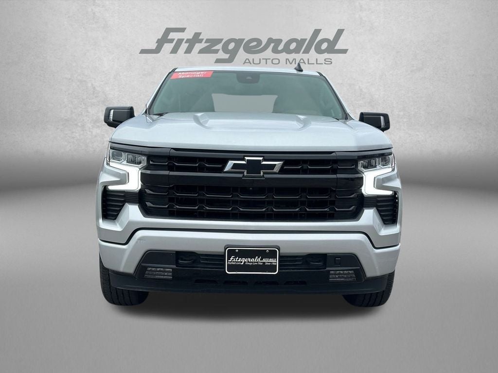 2022 Chevrolet Silverado 1500 4WD Crew Cab Standard Bed RST
