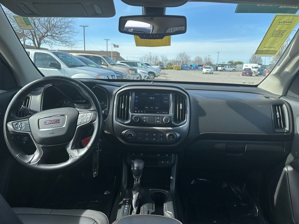 2022 GMC Canyon 4WD Crew Cab Short Box AT4 - Cloth