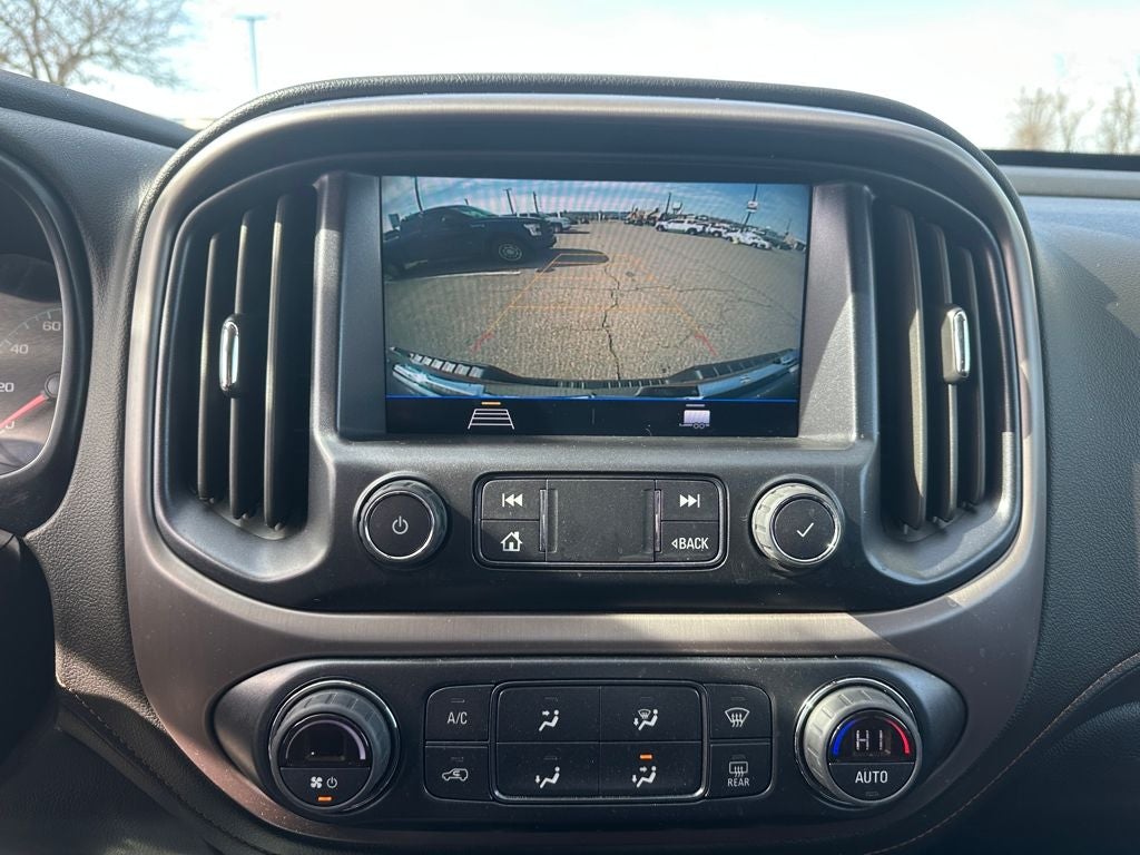 2022 GMC Canyon 4WD Crew Cab Short Box AT4 - Cloth