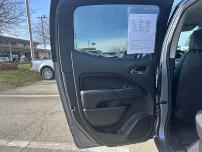 2022 GMC Canyon 4WD Crew Cab Short Box AT4 - Cloth