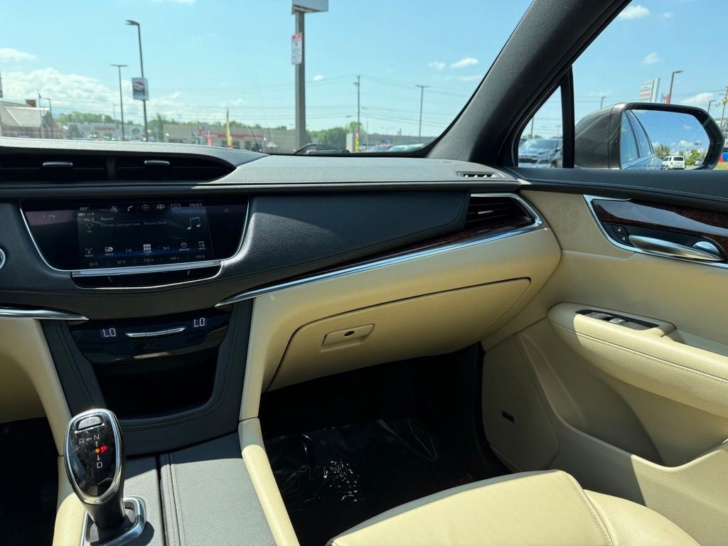 2019 Cadillac XT5 Luxury