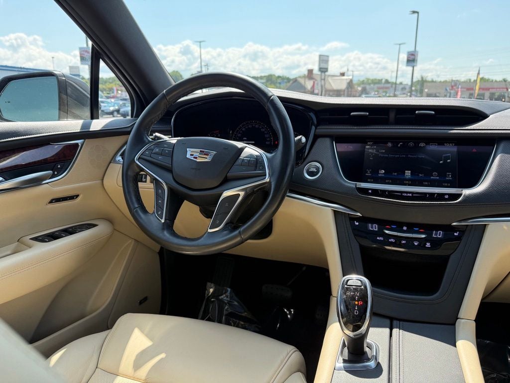 2019 Cadillac XT5 Luxury