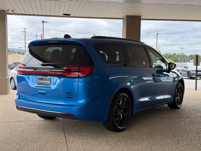 2027 Chrysler Pacifica PACIFICA SELECT