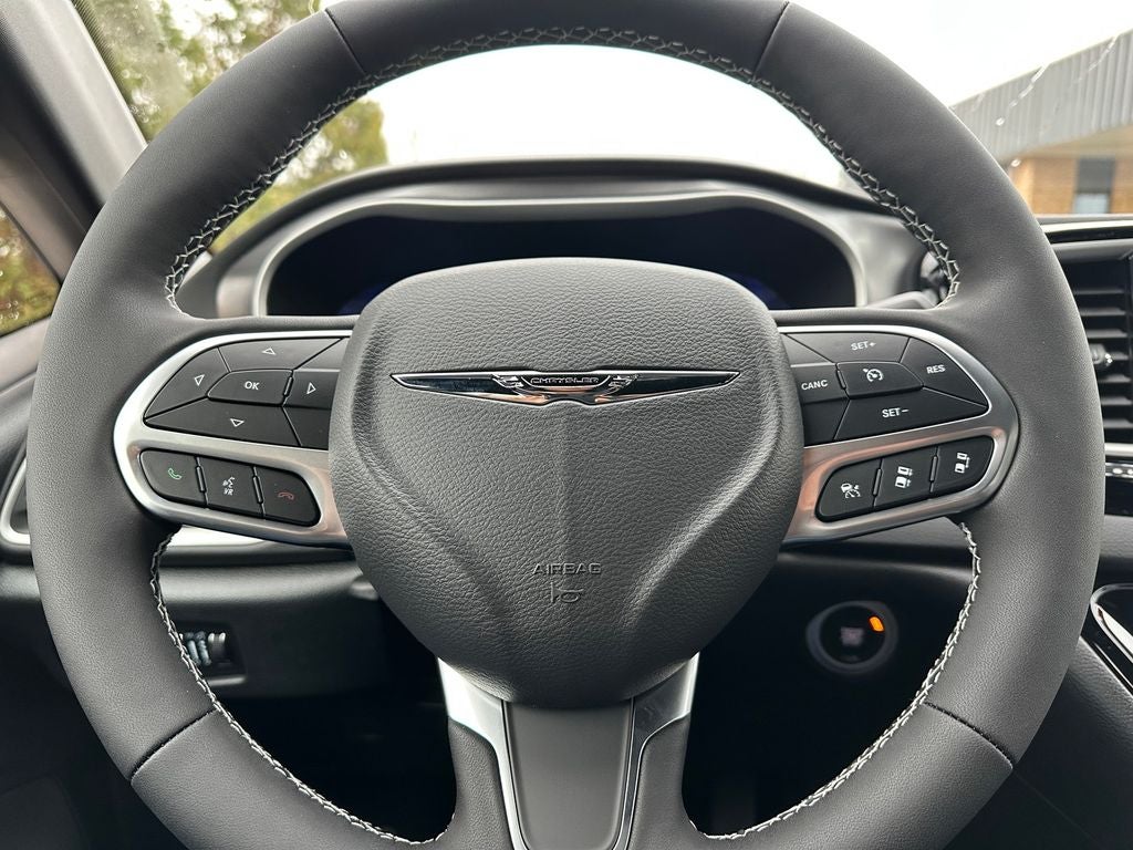 2026 Chrysler Voyager VOYAGER LX