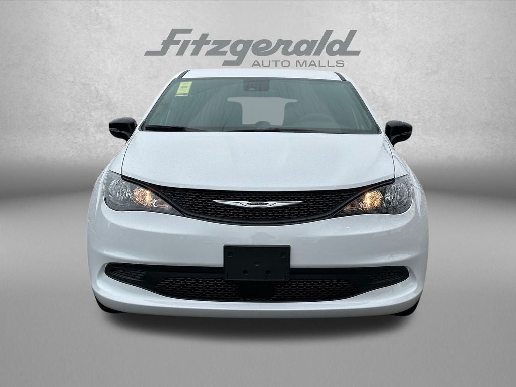 2026 Chrysler Voyager VOYAGER LX