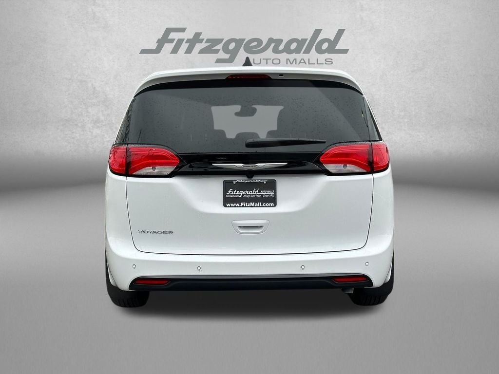 2026 Chrysler Voyager VOYAGER LX