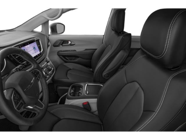 2024 Chrysler Pacifica Touring