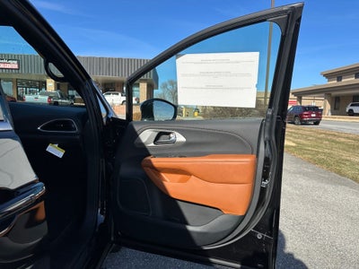 2026 Chrysler Pacifica PACIFICA PINNACLE